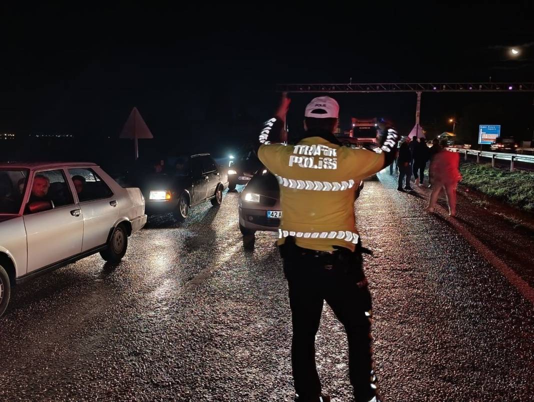 Konya'daki kazalarda 11 kişi yaralandı! 2